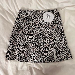 Princess Polly- Yates Mini Skirt in Leopard NWT